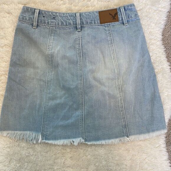 𝅺American Eagle Jean Skirt - Picture 7 of 9